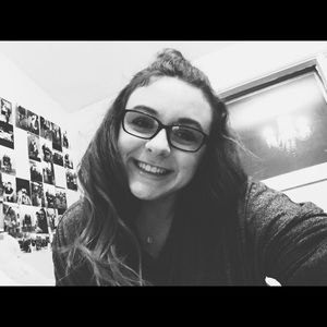 Meet your Posher, Kara